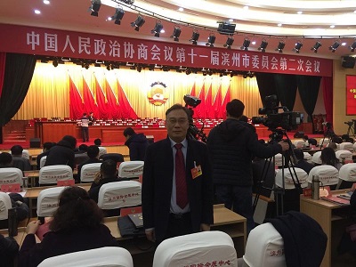 韓曉峰主任在市政協(xié)會(huì)議上作“弘揚(yáng)孝道文化,建設(shè)美麗鄉(xiāng)村”主題發(fā)言